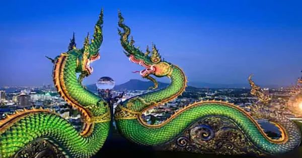 ฝันเห็นพญานาคสีเขียว