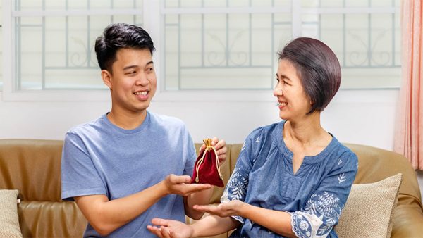 เสริมดวงการเงิน 2566