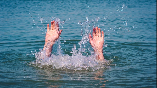 ฝันว่าจมน้ำ-leksanook