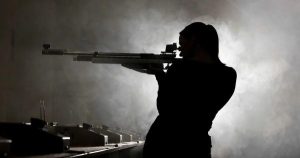 ฝันว่าถูกยิงที่ท้อง เลือดออก-leksanook