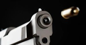 ฝันว่าถูกยิง ที่แขนซ้าย-leksanook