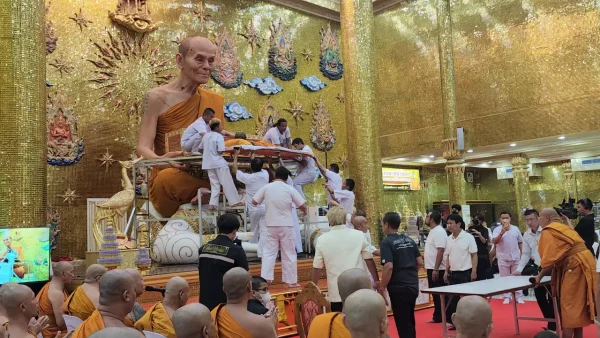 หลวงพ่อพูล