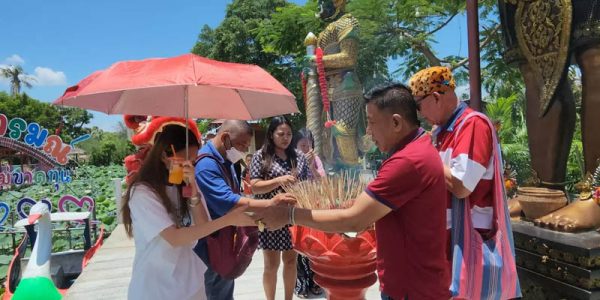 ไหว้ท้าวหิรัญพนาสูร ที่ไหน