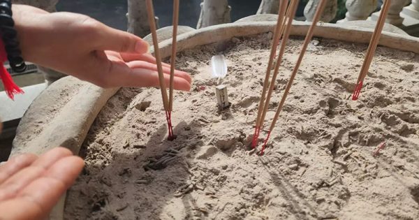 ตาทองงิ้วราย เลขเด็ด