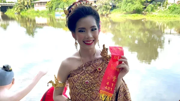 ถูกรางวัลที่ 1 เสียภาษีเท่าไหร่-"How much is the tax for winning the first prize"