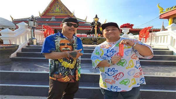 ตลกดัง แก้บน ท้าวเวสสุวรรณ-"Famous comedian makes a vow to Thao-Wessuwan"