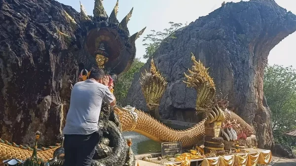 เลขธูปปู่ - "Grandpa's incense number"