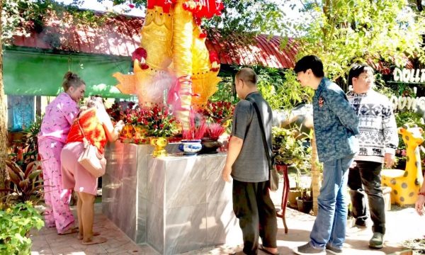 เลขเด็ดงวดนี้ ไทยรัฐ -"Lucky numbers for this period: Thairath"