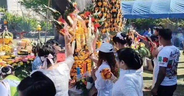 พญานาคมุจลินทร์-"Pay homage to Phaya Naga Mucalin"