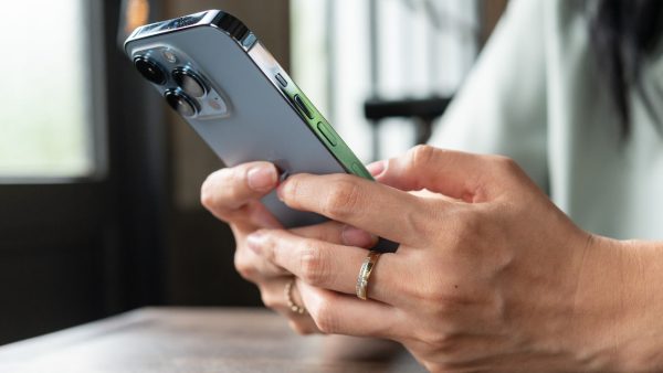 ฝันว่าได้โทรศัพท์ไอโฟน15-''Dreamed of getting an iPhone 15 phone''