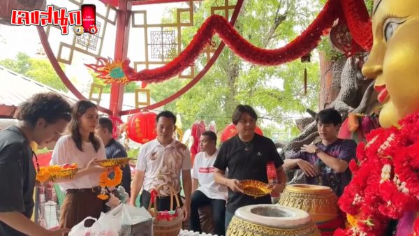 อาศรมฤาษีเณรยังคึกคัก -"The hermitage is still bustling"