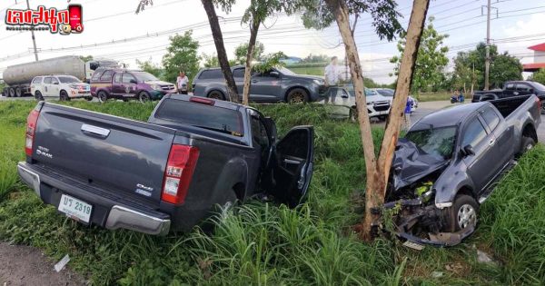 รูปภาพทะเบียนรถกระบะเสียหลักของ lekdedonline